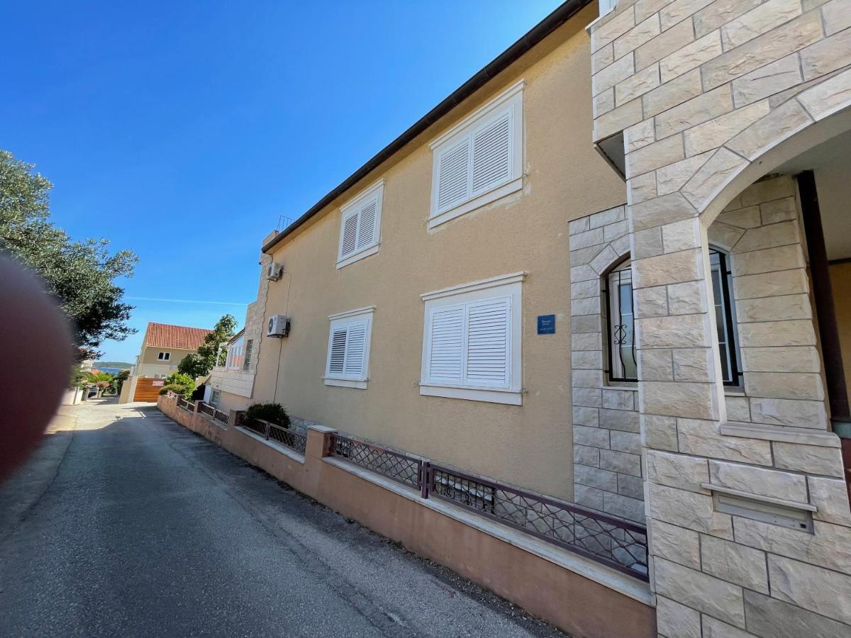 Apartmani Slavonija Orebić Exterior foto